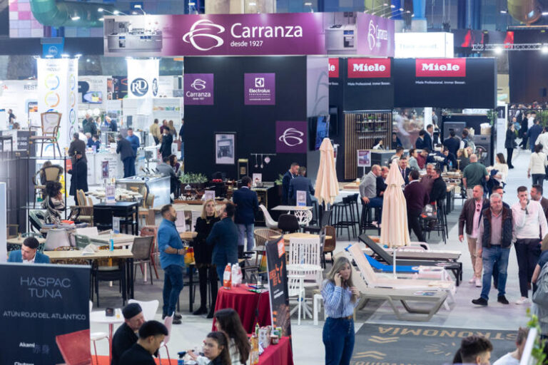 🚀 Vuelve #HyT del 2 al 4 de febrero de 2026 en <a href="/Fycma/">Fycma</a>. 

Ya puedes reservar tu espacio en el salón de innovación en hostelería, gastronomía y turismo.

ℹ️ andaluciaeconomica.com/ht-2026-potenc… 

#gastronomía #hostelería #Turismo #Innovación #tech