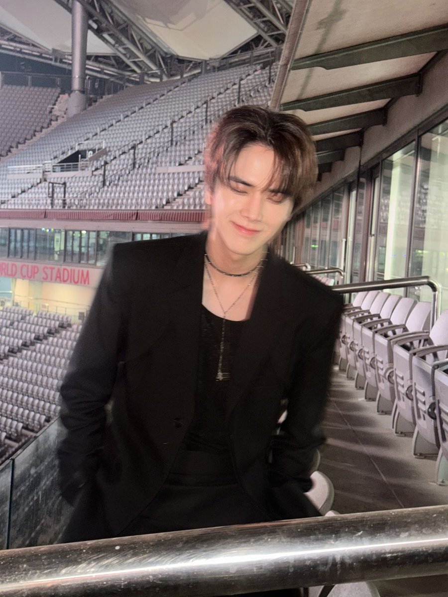 idisnyu__'s tweet image. happy birthday younghoon^^ 
thank you for always showing endless love and care of us deobis and the members &amp;lt;3 

#나의_소중한_영훈이에게
#빵담빵담_영훈이_생일축하해
#Dear_My_Boy_Younghoon