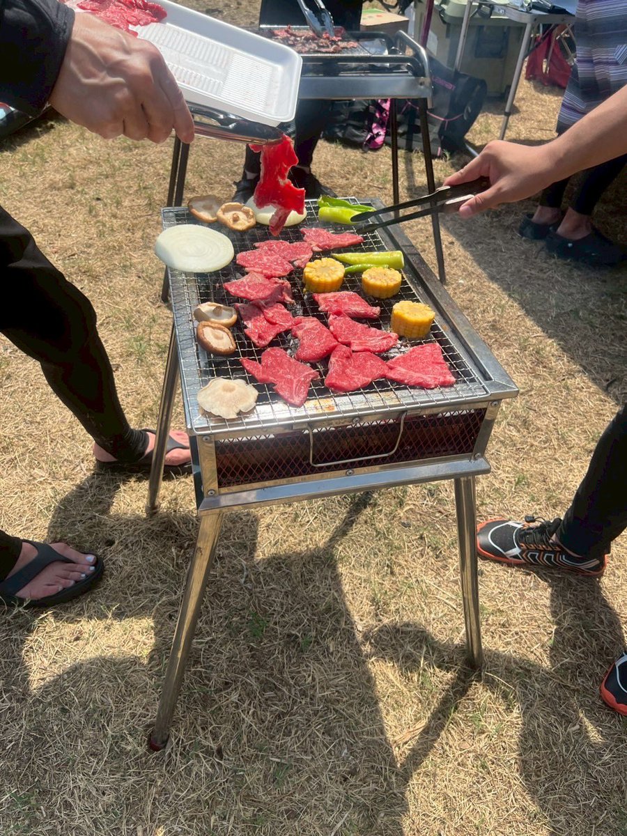 gyosyo_npm's tweet image. 本日も本会でユキマサくんと面談(？)😂

今週は何かとバタバタでした。テニスから琵琶湖から仕事から😌
個人的なことですが身内に不幸もあり、スタッフにはご負担をおかけしました🥺

弊所は来週、お盆期間中も営業しております！
大阪府内の車庫申請、登録の案件がございましたらぜひご連絡ください💪