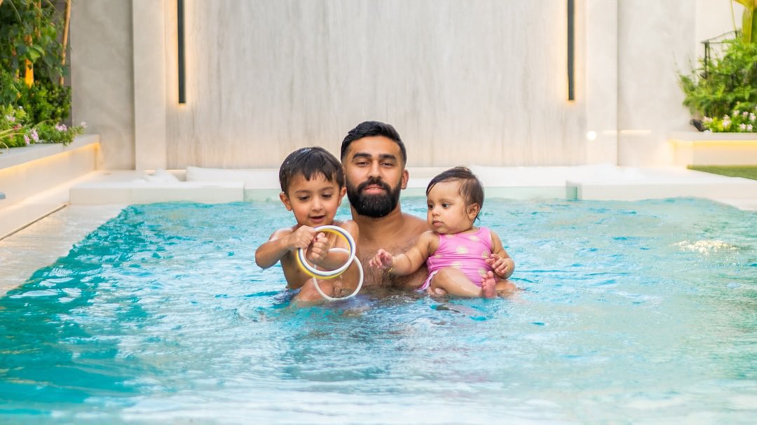 _fuaadh's tweet image. While we try to teach our children all about life, our children teach us what life is all about.
#lifeoftrader #forexlifestyle #ForexHelp