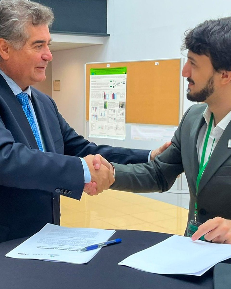 🤝 La Fundación Descubre y la Asociación de Biotecnólogos han suscrito un acuerdo por el que promoverán acciones conjuntas de comunicación y divulgación social de la ciencia, especialmente vinculadas a la biotecnología.

🔗 lajunta.es/5tmo6