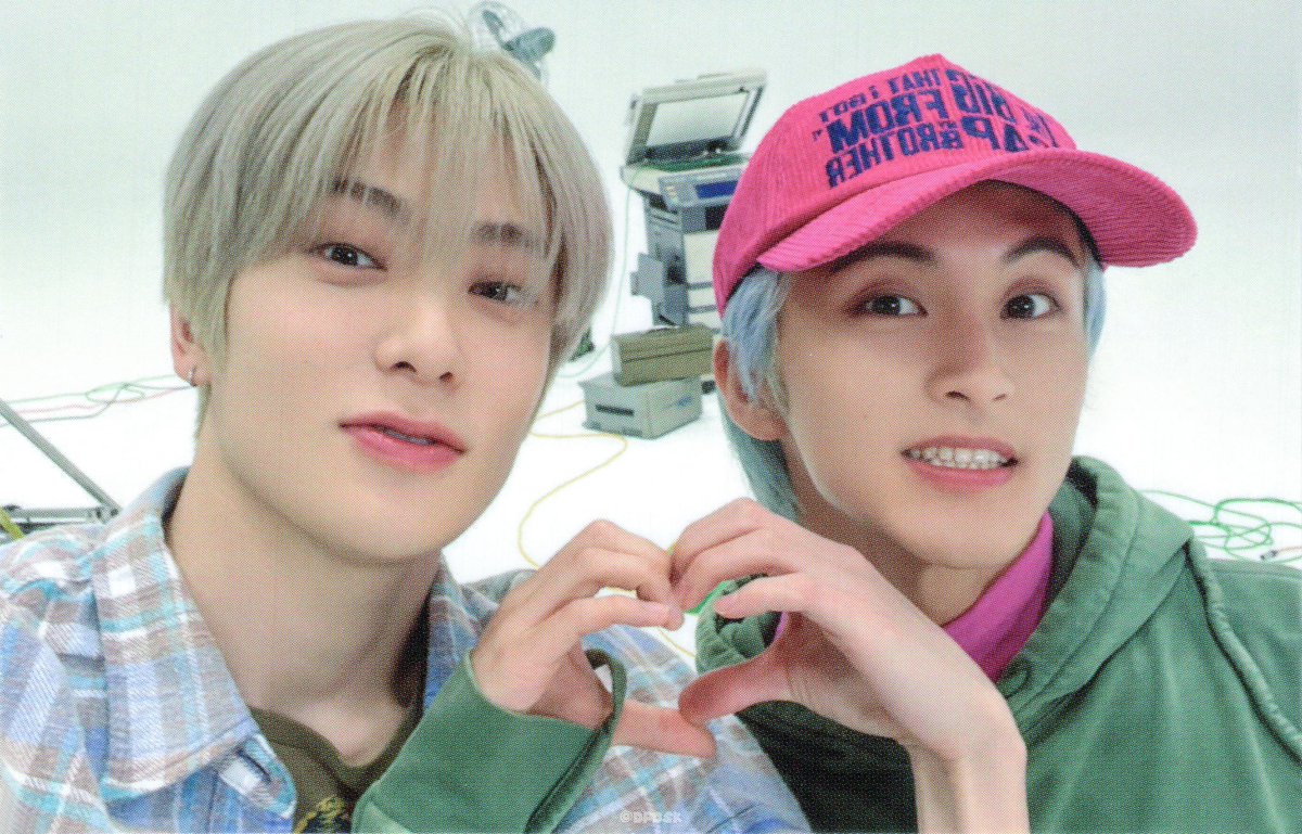 반쪽즈 포카 이벤트 합니다 〰️
알티 추첨 한 분 다음주에 뽑겠습니다 〰️
감사합니다 〰️🐈🐈