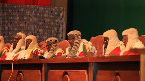 DTXL36's tweet image. 35 candidats ont déposé un recours à la cour constitutionnelle et, je dis bien, aucun n&apos;a eu gain de cause. En gros, il y a eu 35 rejets et pour différents motifs. ⚖️😔 #Recours #CourConstitutionnelle #camerounaise  #Motifs #Rejets