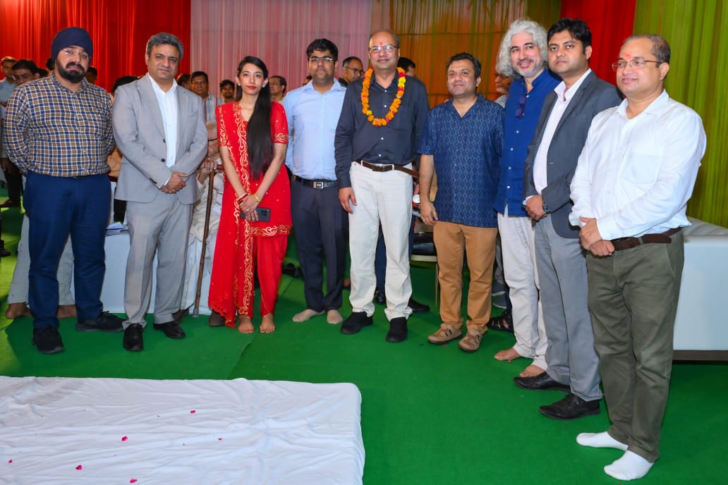 IITKanpur's tweet photo. 🌍 IIT Kanpur Lays Foundation Stone for Kotak School of Sustainability Building 🌿

IIT Kanpur marked a significant step in its sustainability journey with the foundation stone laying of the Kotak School of Sustainability (KSS) building. The ceremony was officiated by Prof. Manindra Agrawal, Director, IIT Kanpur, and attended by senior faculty, administrators, officials from Kotak Mahindra Bank, and members of the KSS Advisory Council.

Designed to be a LEED Platinum-certified, Net Zero Energy facility, the upcoming building will feature sustainable architecture, preserving natural elements like silver oak trees, a waterbody, and the site’s contours. Innovative materials such as bamboo, hempcrete, engineered wood, mycelium-based components, and recycled elements will be used.

The building will house:
✅ 25+ advanced research labs
✅ Faculty & scholar offices
✅ Seminar & conference spaces
✅ Eco-zones, bike & EV facilities
✅ Green insulation & HVAC systems

🔬Prof. Sachchida Nand Tripathi, Dean, KSS, emphasized the School’s vision of uniting experts, students, and stakeholders to advance sustainability science and innovation.
🤝Mr. Rajeev Ratan, Sr. EVP, Kotak Mahindra Bank, reiterated Kotak’s long-term commitment to sustainability and innovation-driven development.

The School aims to become a global center of excellence, collaborating with top institutions like MIT, Princeton, Maryland, Cambridge, and Oxford, with focus areas including:

Clean energy & sustainable resource use
Water science & sustainable infrastructure
Climate, ecology, policy, and AI for sustainability

Launched in Dec 2023, KSS was established with support from Kotak Mahindra Bank as part of its CSR initiative, and is poised to shape India's green future.

#Sustainability #IITKanpur #GreenBuilding #KotakMahindraBank #FutureOfResearch @iitkanpur @KotakBankLtd