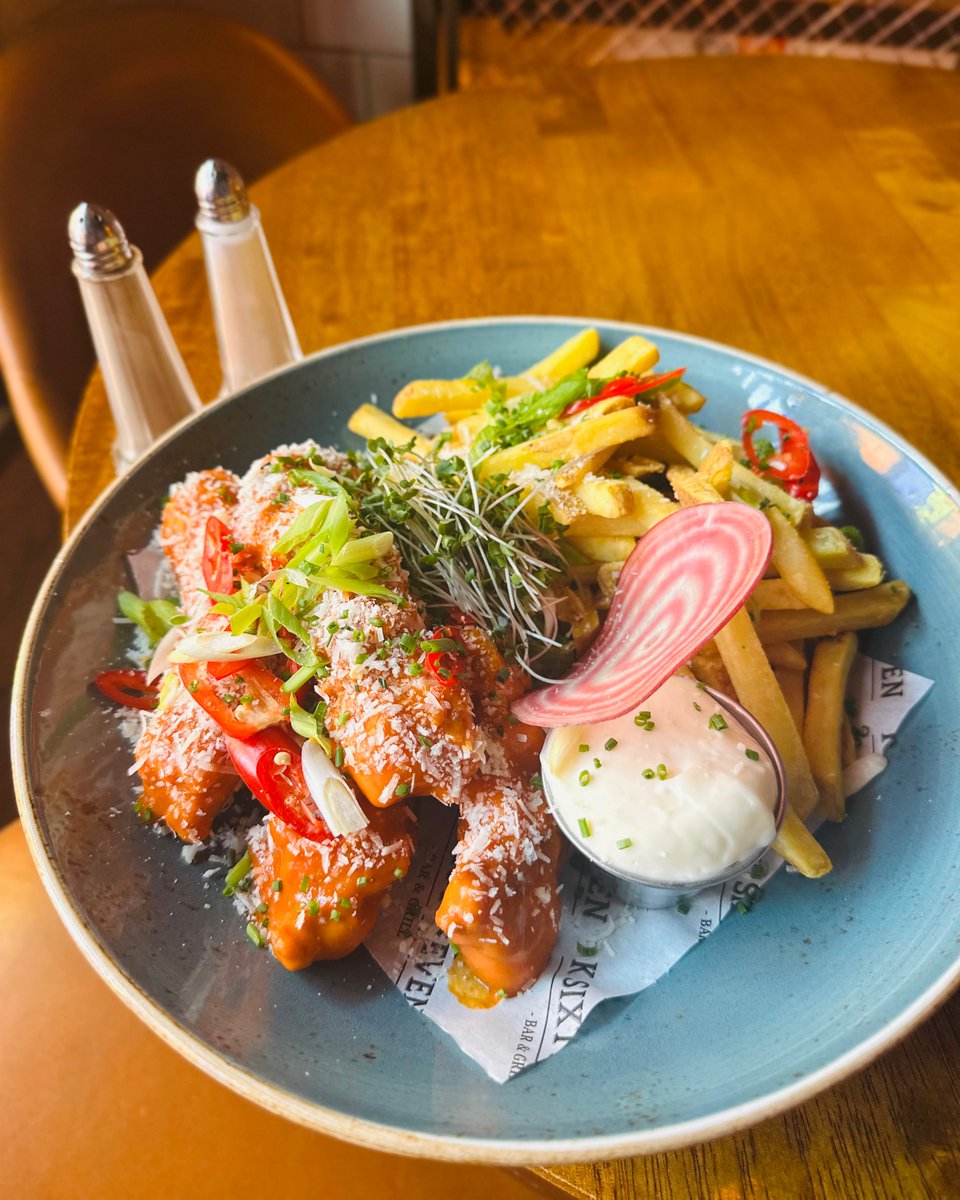 ksixty_seven's tweet photo. Juicy. Tender. Irresistible. 🔥🍗
Our chicken wings are here to steal the show 
only at K Sixty Seven! 
#KSixtySeven #ChickenWingsCraving #DublinFoodie #WingsDoneRight https://t.co/w4ldPftf68