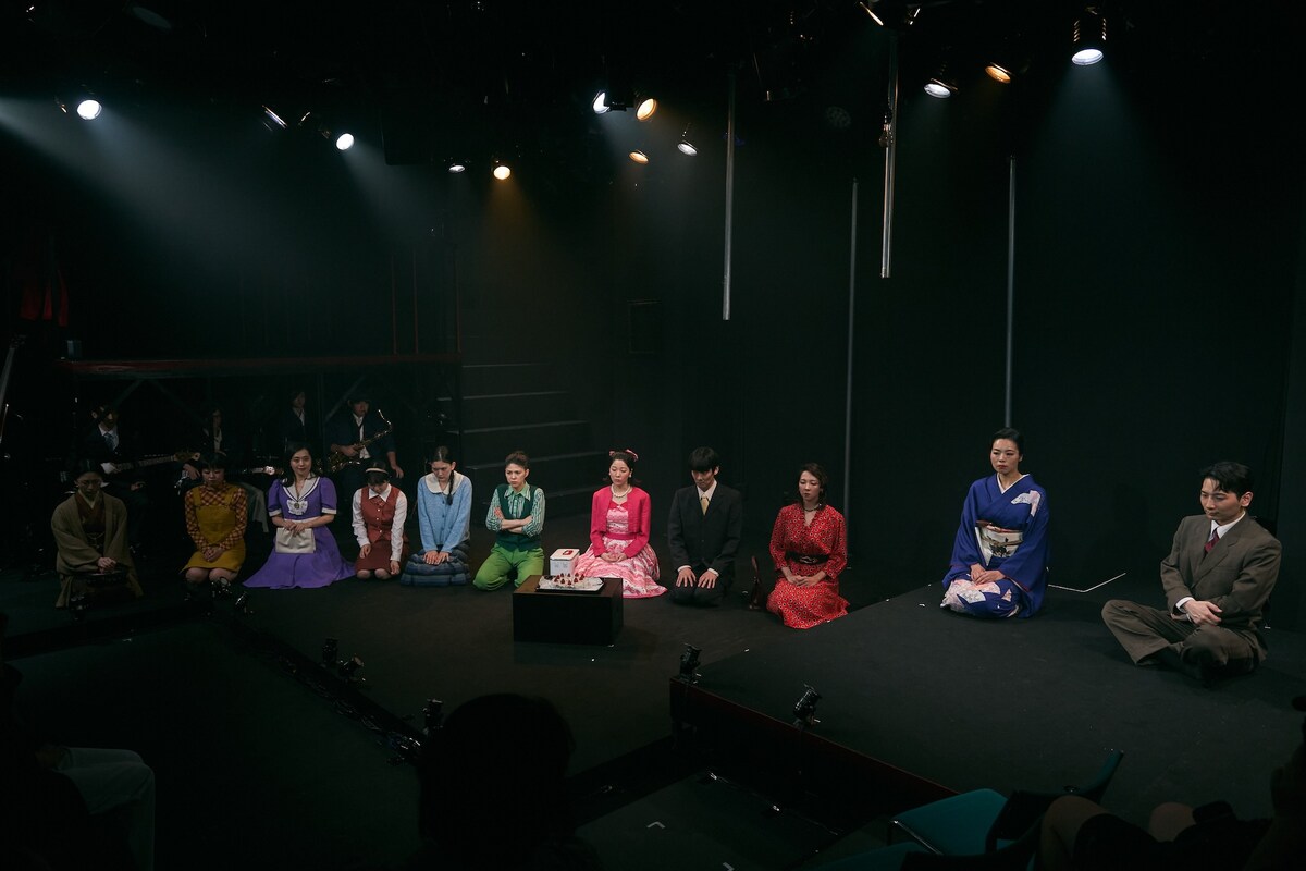 「サルメ版 黒い十人の女」開幕、石川湖太朗「十回目公演にふさわしい作品に」（舞台写真 / コメントあり）
natalie.mu/stage/news/635…