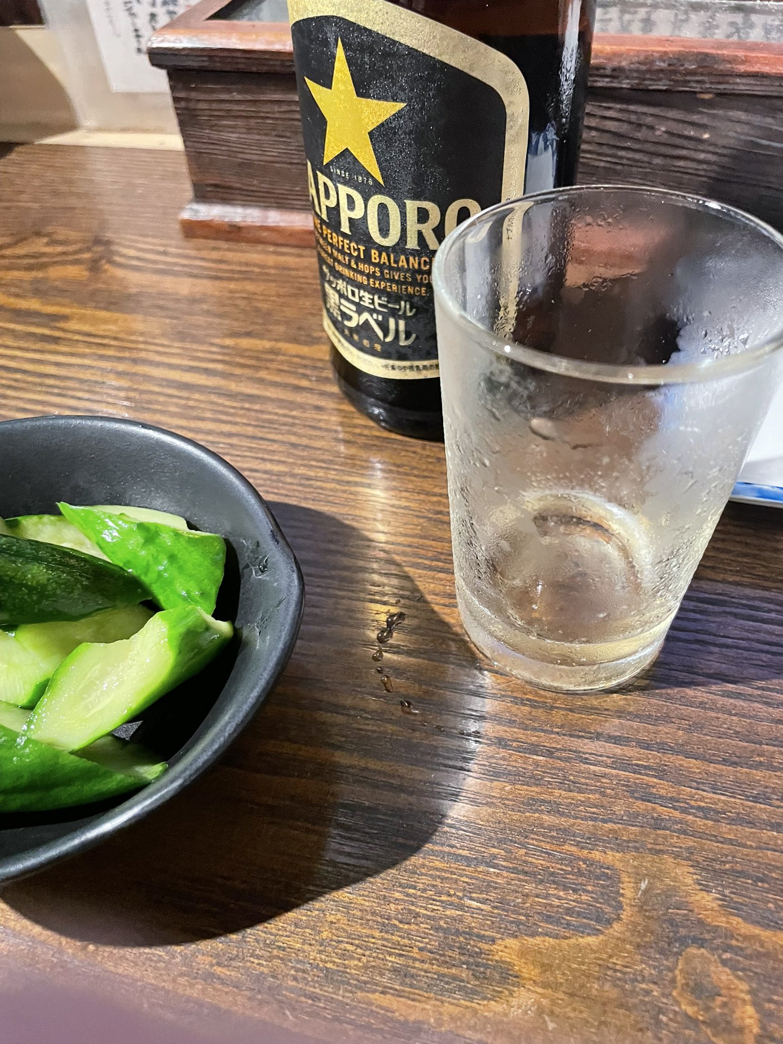 夕焼け鳥の休息 鳥の下の夕日,鳥の夕日,鳥と雲,夕暮れイメージ_グラフィックス