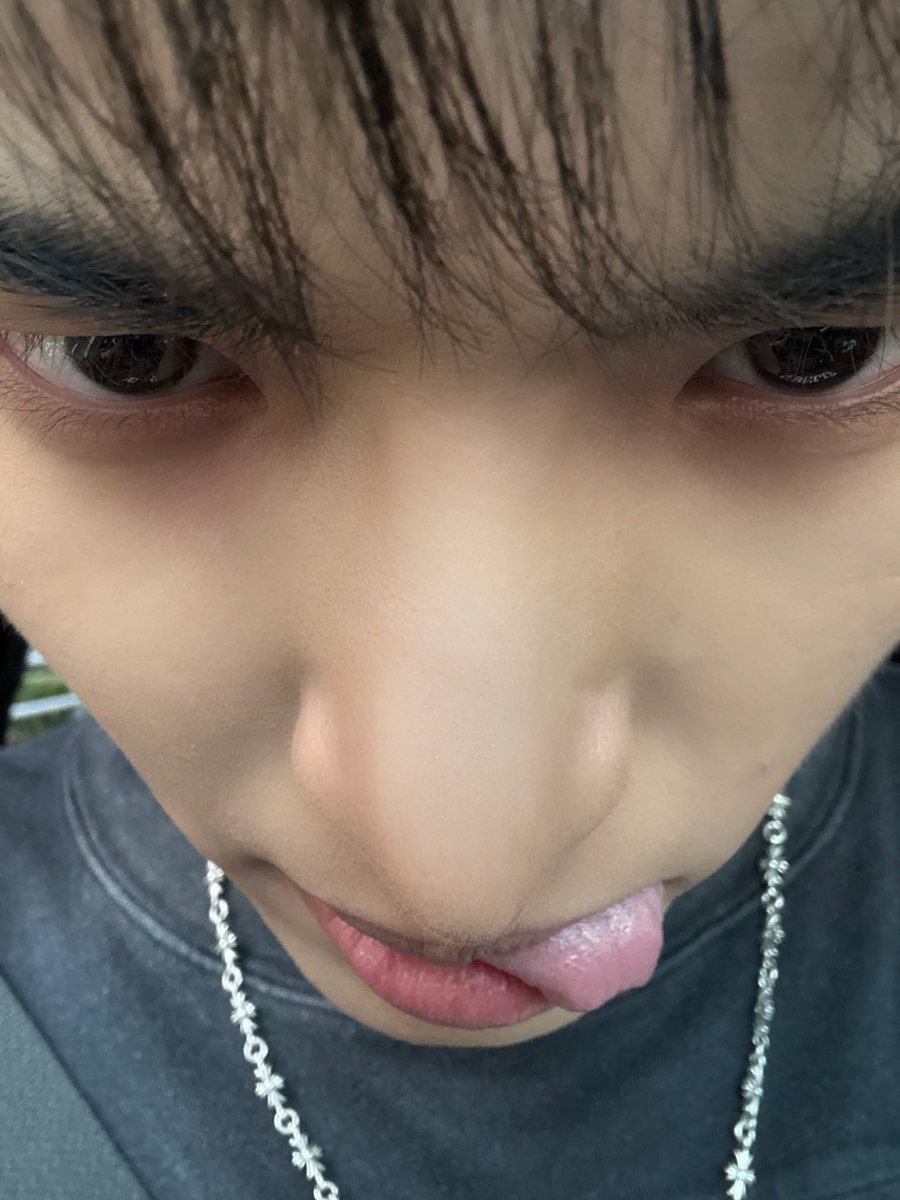 82_bbl's tweet image. 🐺🫧20250808

5:21 pm 💬