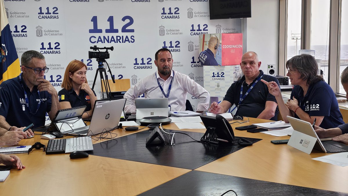 Reunión técnica del Plan Especial de Protección Civil y Atención de Emergencias por Incendios Forestales de la Comunidad Autónoma de Canarias (INFOCA) en la que se analiza la situación meteorológica y se deciden las medidas a tomar

📺Rueda de prensa a las 12 horas