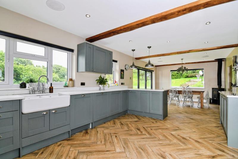 Modern comfort meets rustic charm in this East Down stone cottage 🏡
2.5 acres, a sauna, open-plan kitchen, log burners &amp; stunning valley views - the dream rural escape.

Take a closer look 👉 yopa.co.uk/properties/det…

#DevonHomes #CountrysideRetreat #DreamCottage