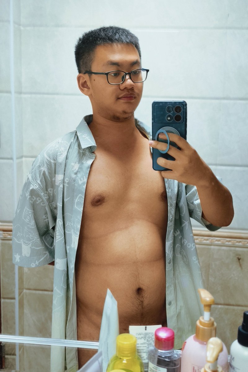 突然发现这个角度很不错🫣