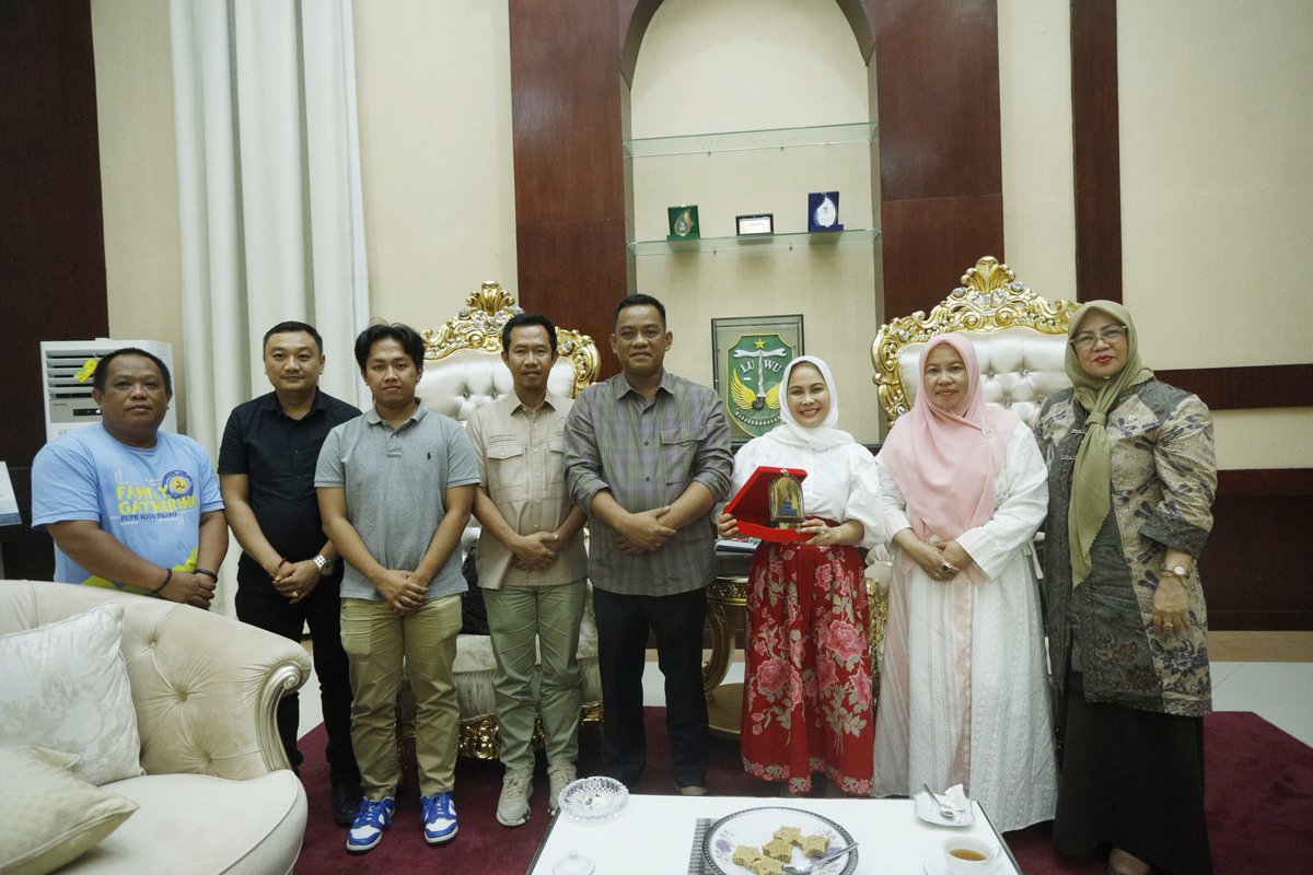 Silaturahmi Bupati Luwu, Wali Kota Palopo Siap Kolaborasi dalam Pembangunan arusindonesia.com/silaturahmi-bu…