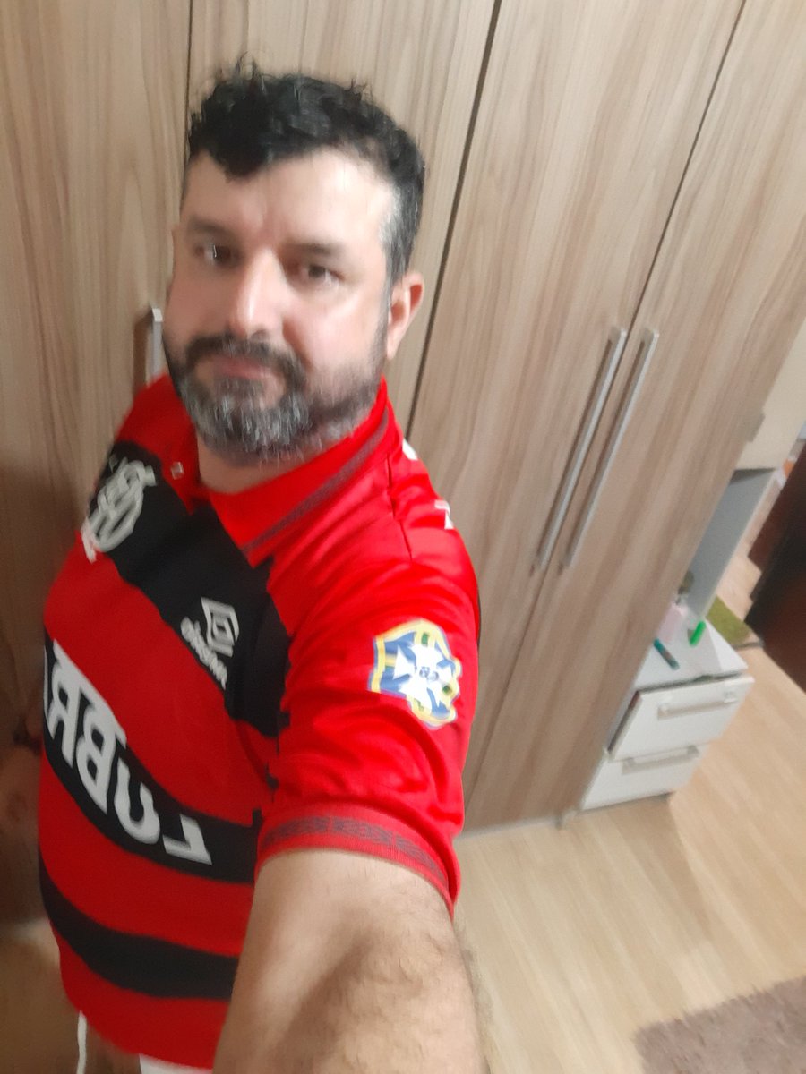 Subiram mais uma vez os balões 🎂☝️

Que o novo ciclo seja tão especial ou melhor quanto foi o último..