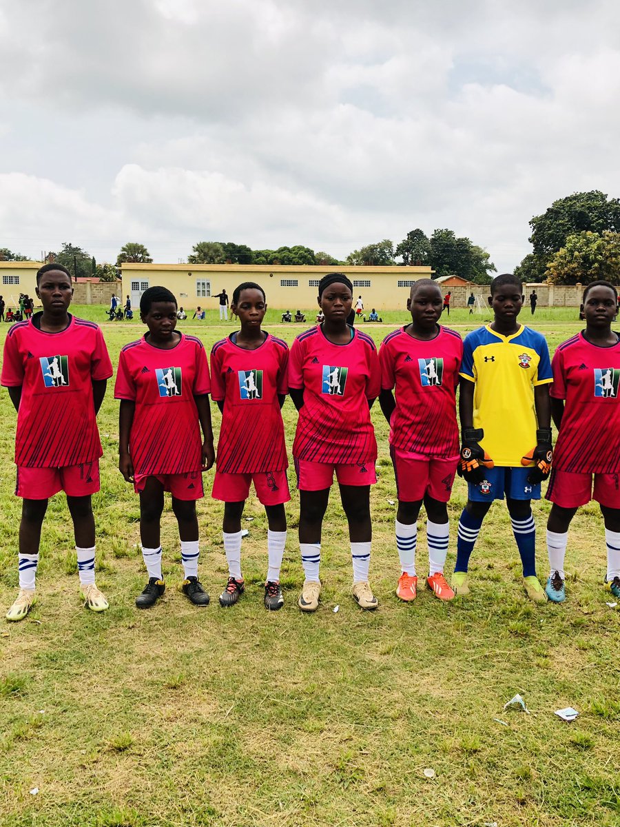 EntebbeCL's tweet image. Final day of the WestNile giving football tournament in Adjumani 🔥
Celebrating culture,promoting sports and environmental conservation #entebbecorporateleague #scorebeyond #sports #sembezaafrica