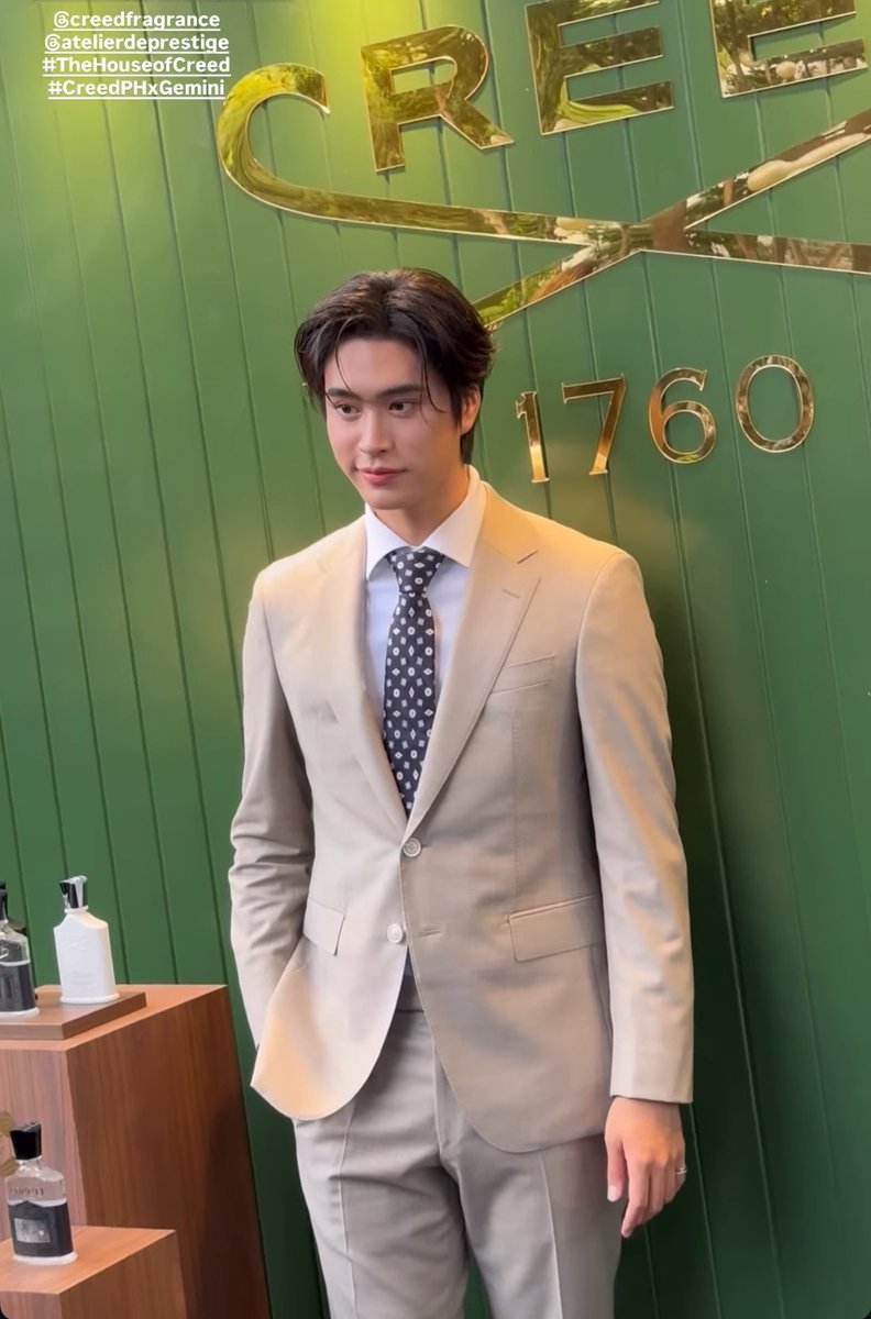 คุณชายเจมีไนน์จากสตร.เอินเอิ้น เนี้ยบมากกกกก✨✨👏

 GEMINI FRAGRANCE IS CREED 

#CreedPHxGemini