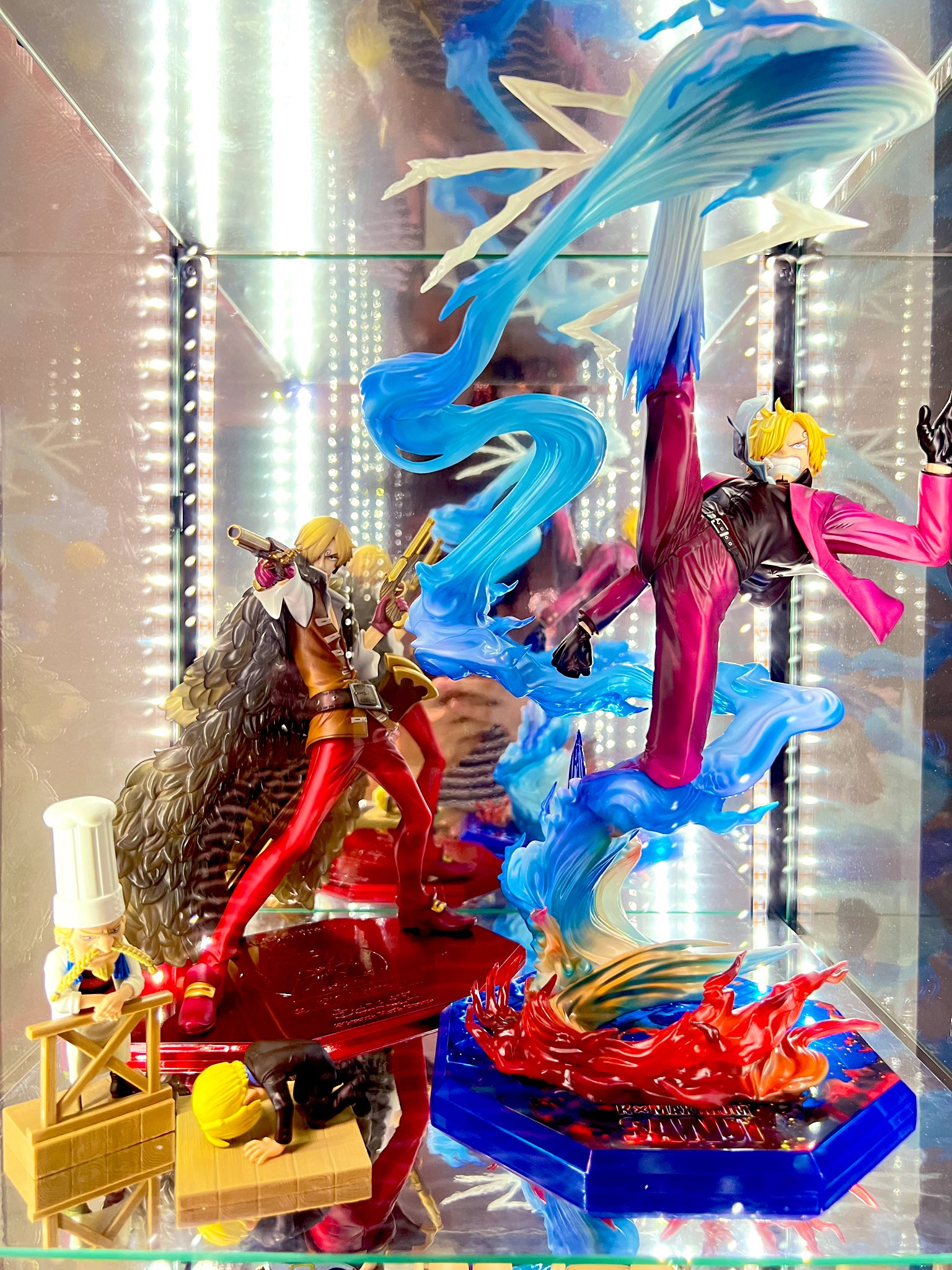 アクリルGIGAフィギュア　サンジ ONE PIECE』バースデイアクリル“X”フィギュア－with－ サンジ