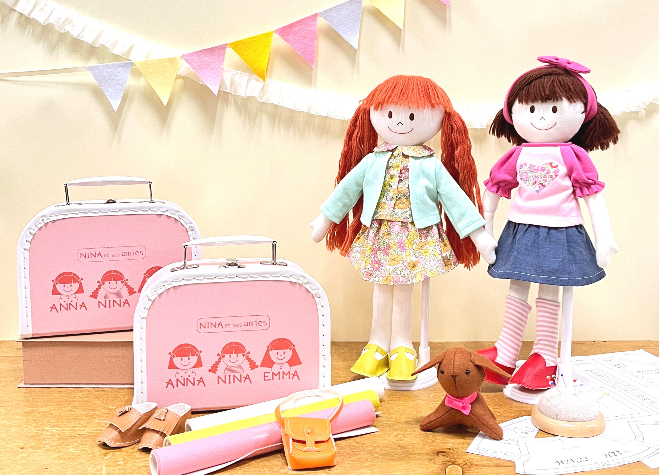 ホビーラホビーラ Doll Nina & Mimi 特別コレクション