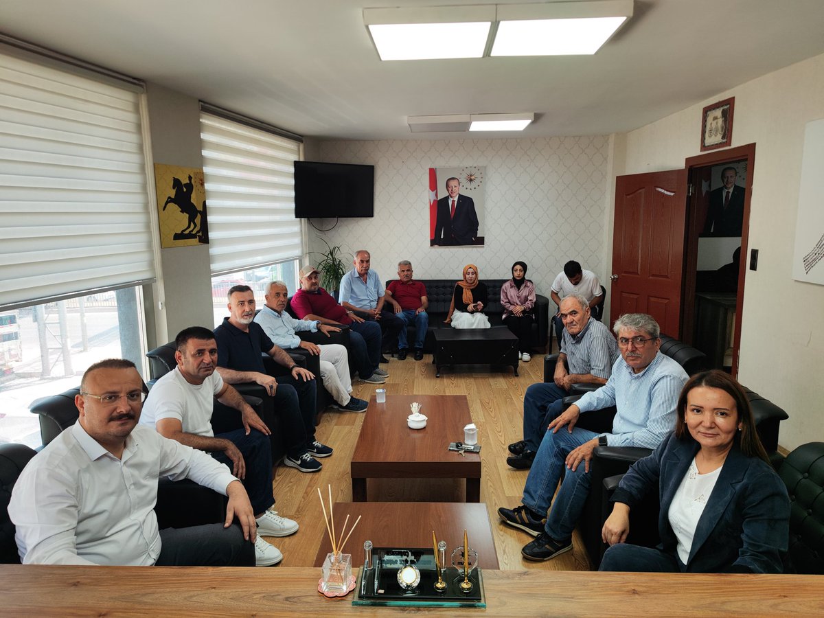 Ferdi Çokkeser 🇹🇷 (@ferdi_cokkeser) on Twitter photo 📌 AK Parti Toroslar İlçe Başkanlığı
Genel Merkez Disiplin Kurulu Üyemiz Sayın Melek Çiçek ,
İlçe Teşkilatımızı ziyarette bulundu.
Ziyaretlerinden dolayı başkanımıza teşekkür ederiz.
@rterdogan
@akparti
<a href="/abuyukgumus/">Ahmet Büyükgümüş</a>
<a href="/yahyacelik34/">Yahya CELIK</a>
@ruken_kilerci
@nureddinnebati 📌 AK Parti Toroslar İlçe Başkanlığı
Genel Merkez Disiplin Kurulu Üyemiz Sayın Melek Çiçek ,
İlçe Teşkilatımızı ziyarette bulundu.
Ziyaretlerinden dolayı başkanımıza teşekkür ederiz.
@rterdogan
@akparti
<a href="/abuyukgumus/">Ahmet Büyükgümüş</a>
<a href="/yahyacelik34/">Yahya CELIK</a>
@ruken_kilerci
@nureddinnebati