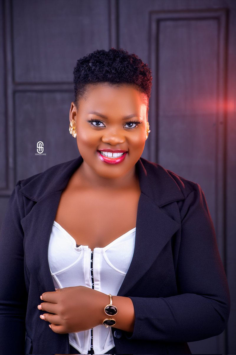 aidahmugo's tweet photo. #AWANGAALE 
https://t.co/g6CGFKGloi https://t.co/3KnbhfN6t3