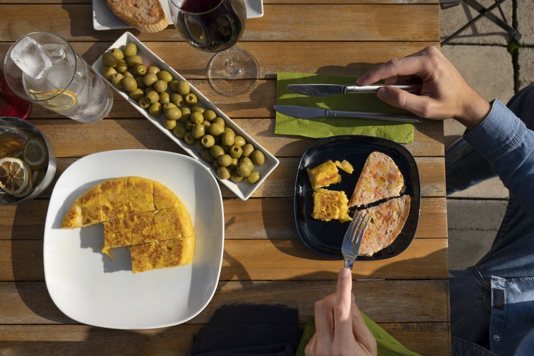 Castilla y León impulsa el posicionamiento de sus marcas alimentarias
Esta línea de subvenciones está dirigida a entidades gestoras de Marcas de Garantía o Marcas Colectivas de Castilla y León

Conoce todo sobre estas ayudas👇
f.mtr.cool/gxdwojckni