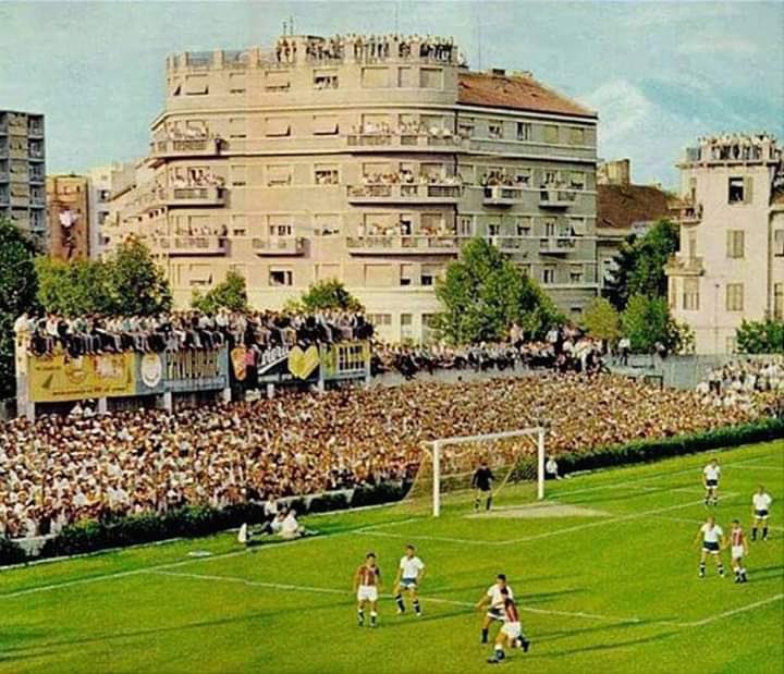 eelcobrandes's tweet photo. Last but not least, kwam ik onderweg naar Poljud het voormalige stadion van Hakduk tegen: Stari Plac (oude grond). Dit wordt nu gebruikt voor rugby. Het stadion uit 1911 staat op de monumentenlijst https://t.co/JRkn9oAcMJ