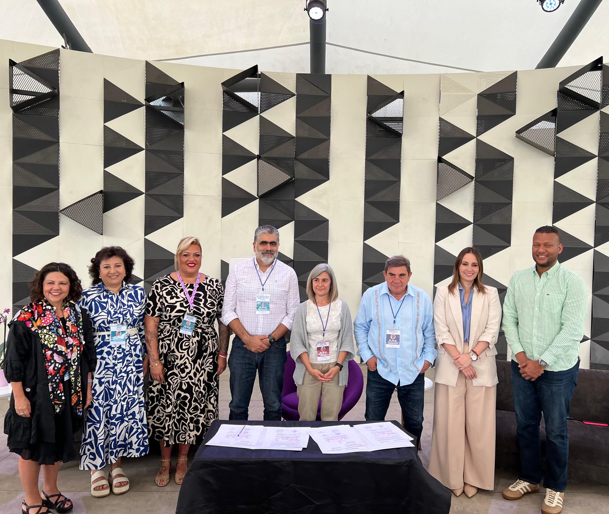 UIM (@uimunicipalista) on Twitter photo En el Foro Municipalista “Construyendo Igualdad desde la Infancia” se institucionalizó la Red Iberoamericana de #Municipios por las Infancias #REDIberInfancias #UIM
La Presidencia recae en <a href="/scgramenet/">Aj. Sta. Coloma Gram</a> por su liderazgo en políticas inclusivas
🔗go.uimunici.org/mq0mn0
<a href="/MireiaG_S/">Mireia González Sáez</a> En el Foro Municipalista “Construyendo Igualdad desde la Infancia” se institucionalizó la Red Iberoamericana de #Municipios por las Infancias #REDIberInfancias #UIM
La Presidencia recae en <a href="/scgramenet/">Aj. Sta. Coloma Gram</a> por su liderazgo en políticas inclusivas
🔗go.uimunici.org/mq0mn0
<a href="/MireiaG_S/">Mireia González Sáez</a>