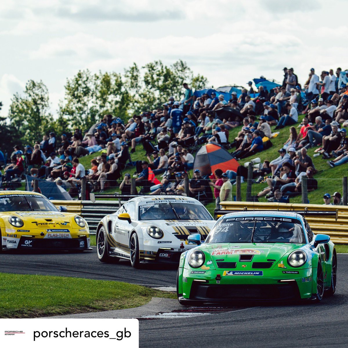Great to be back with the <a href="/PorscheRaces_GB/">Porsche Motorsport GB</a> crew at Croft at the weekend 🏁

Next stop with Porsche GB 🔜 Knockhill, Scotland 🏴󠁧󠁢󠁳󠁣󠁴󠁿 

#motorsport #porsche #carreracupGB #physio #sport #recovery #preparation #performance #racing #osteopathy #sportstherapy #worldwide #repost