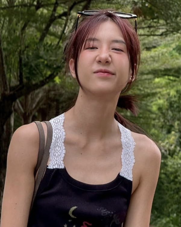 tiyapics's tweet image. วัสดุแฟนสาว                                         วัสดุลูกสาว🥚🤏🏻