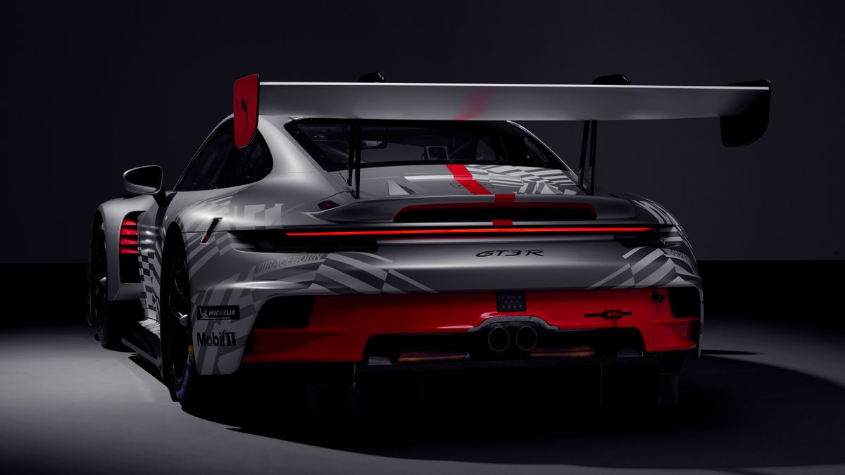 Two new racecars, all the angles. 🤝 Get a first glimpse of our newest additions for 2026! ⬇️