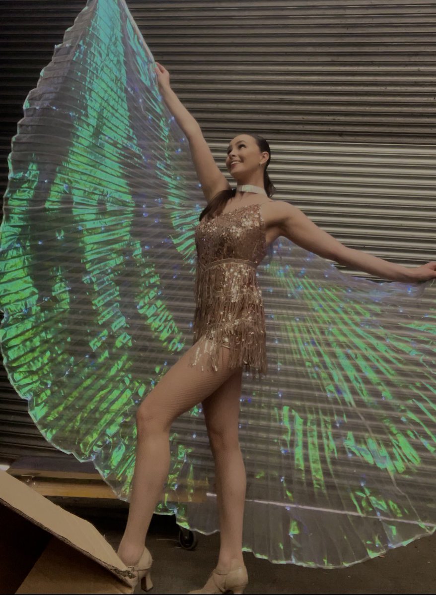 Wings for <a href="/RaverTots/">Raver Tots</a> 🪩❤️