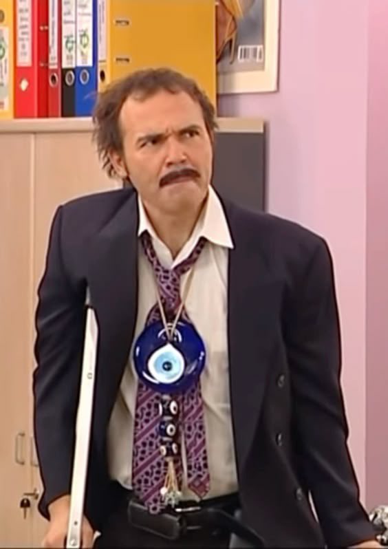 Başımıza gelen her olayı nazara bağlayınca bestimle büründüğümüz kişilikler