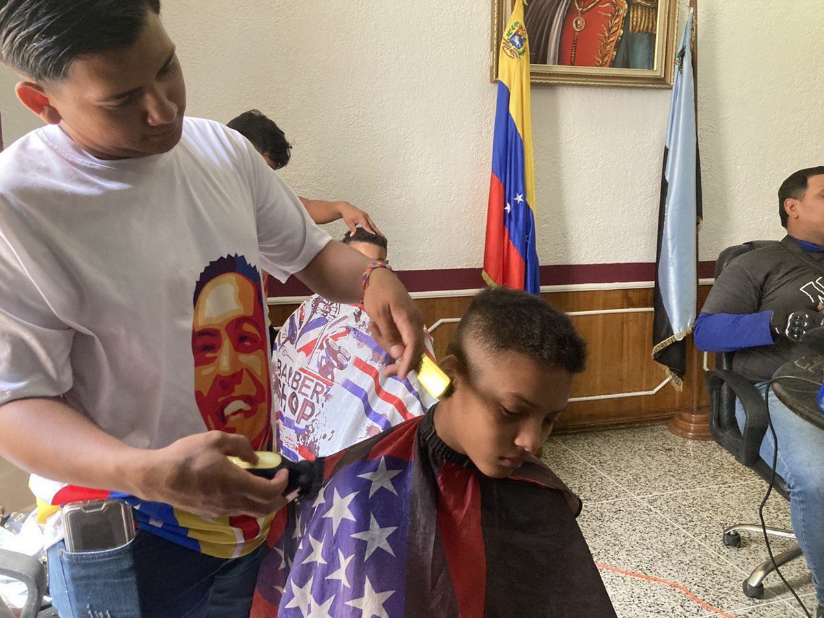 Parlamento zuliano beneficia con jornada de atención integral a hijos de sus trabajadores
 instagram.com/reel/DNBoZV9SM…