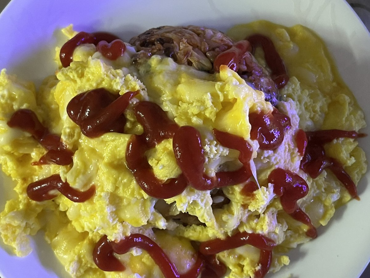 계란을….너무 많이 해서 실패….^^* 4알은 넘 투머치였어요 거의 달걀빵 수준 ㅋㅋㅋㅋㅋ