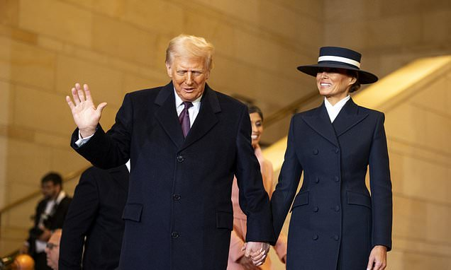 Trump's first 200 days make him 'most important president' in a century.

It has been a first 200 days that experts say is the most consequential start to a presidential term for 92 years.

That was when Franklin D, Roosevelt set out to save America from the Great Depression and