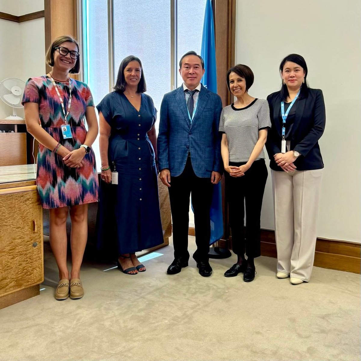 Convention on Cluster Munitions (@isuccm) on Twitter photo The 🛣️ back to #Vientiane has begun! Today <a href="/ISUCCM/">Convention on Cluster Munitions</a> met with #3RevCon Presidency & <a href="/ODA_Geneva/">UNODA Geneva</a> on 2026 Review Conference planning. In 2010 #LaoPDR welcomed 1,200 delegates at the 1st MSP, from State Parties, signatory States, observers & intl. organizations. <a href="/LaosAtUN/">Lao PDR at the UN</a> <a href="/PHinGeneva/">Philippine Mission UN Geneva</a> The 🛣️ back to #Vientiane has begun! Today <a href="/ISUCCM/">Convention on Cluster Munitions</a> met with #3RevCon Presidency & <a href="/ODA_Geneva/">UNODA Geneva</a> on 2026 Review Conference planning. In 2010 #LaoPDR welcomed 1,200 delegates at the 1st MSP, from State Parties, signatory States, observers & intl. organizations. <a href="/LaosAtUN/">Lao PDR at the UN</a> <a href="/PHinGeneva/">Philippine Mission UN Geneva</a>