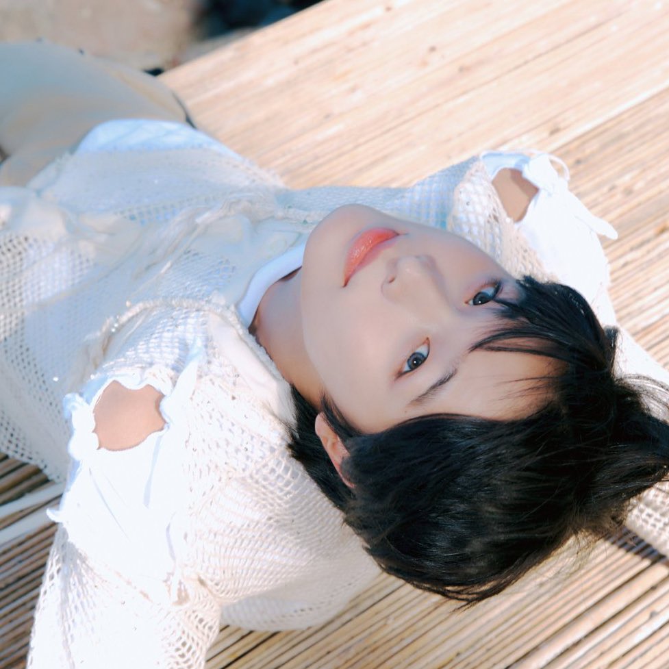 어깨 이쁘다 희희