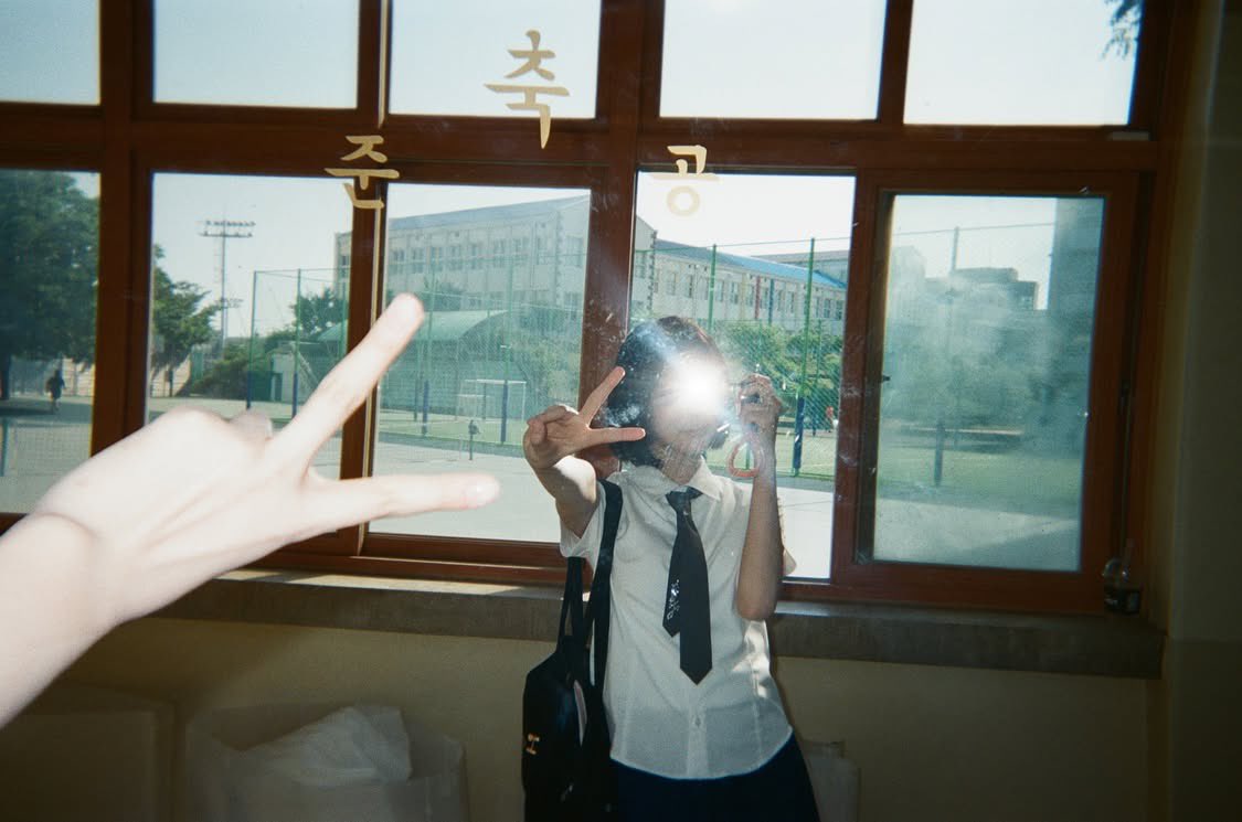 H2H_JIIWOO's tweet photo. 𝘙𝘰𝘭𝘭 𝘣𝘺. 𝘑𝘐𝘞𝘖𝘖
"내 STYLE 어땠어? 
아직 안 보여준 스타일이 훨씬 많으니까 앞으로도 기대해 줘"

#Hearts2Hearts #하츠투하츠 #H2H 
#STYLE #Hearts2Hearts_STYLE https://t.co/8d7fn7OsY5