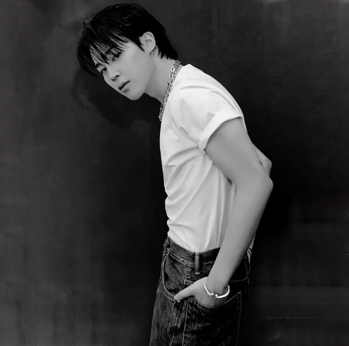 AboutMusicYT's tweet image. Jimin's best songs, ranked by Rolling Stone:

1. With You
2. Be Mine
3. Face-Off
4. Who
5. Alone
6. Like Crazy
7. Dear, Army
8. Closer Than This
9. Smeraldo Gargen Marching Band
10. Set Me Free Pt. 2