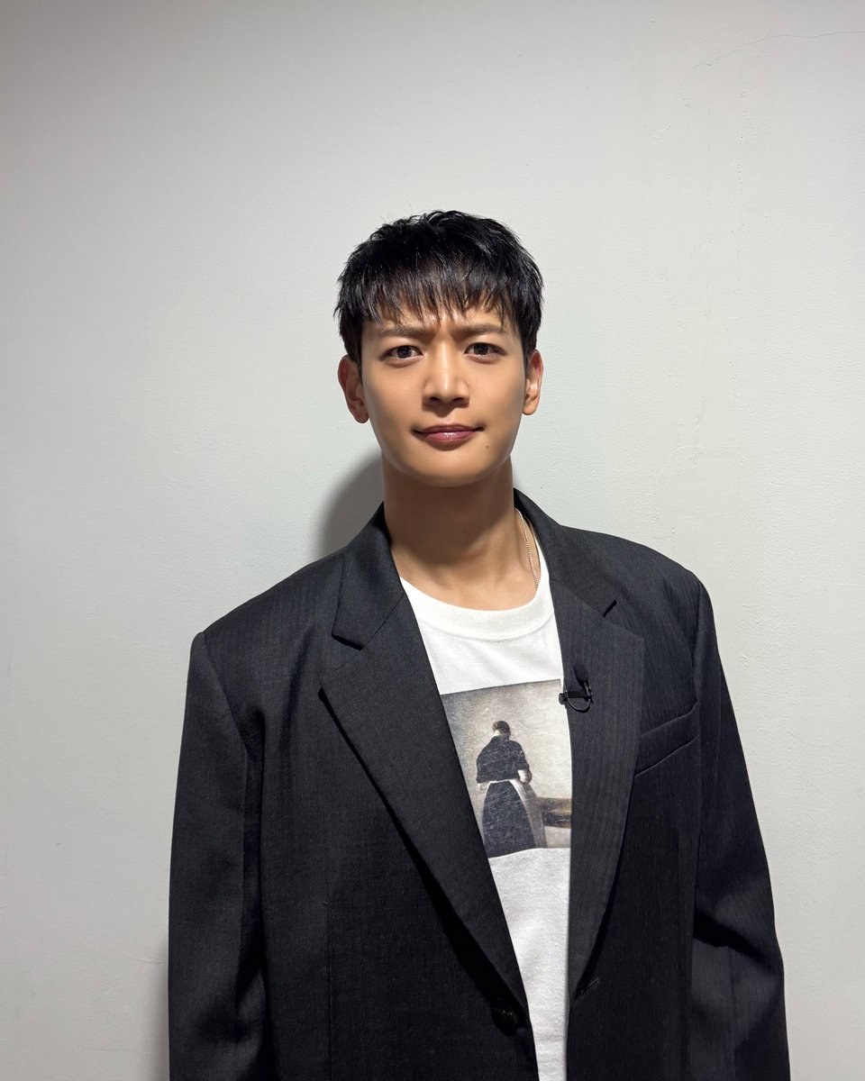 SHINee's tweet photo. 🐿️🕶️⚾️.

#MINHO #민호
#SHINee #샤이니
#나혼자산다 #MBC https://t.co/rEGcIWM76v