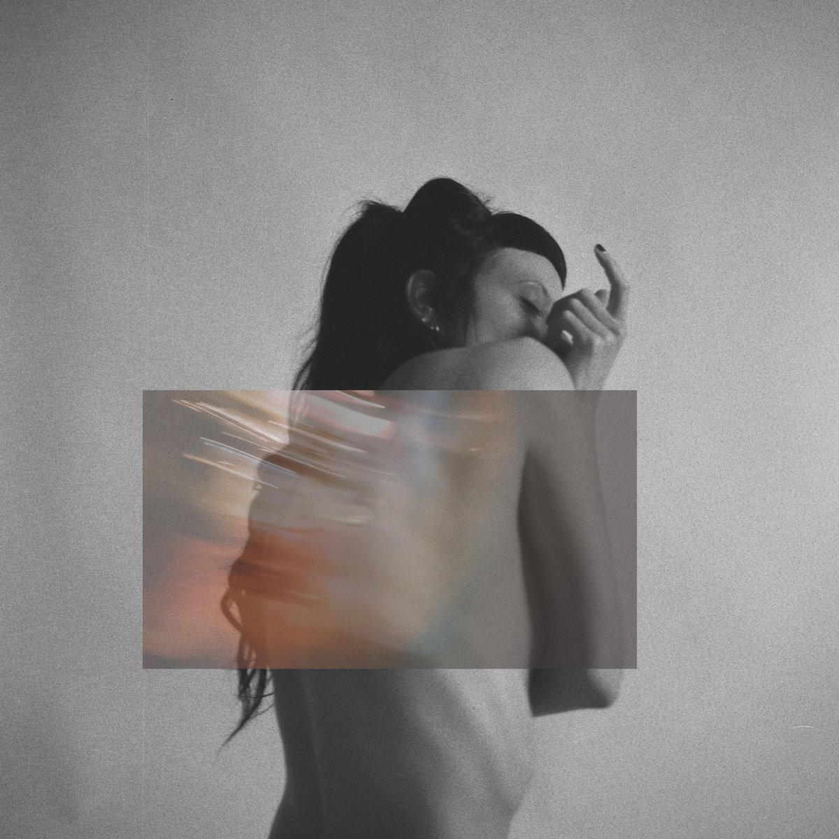 R E V E R B - Clap! Clap! Remix

is out now for your own pleasure!

The portal is open. Step in.
Today, chaos has a rhythm.

Available via music streaming platforms and digital stores: goldmass.ffm.to/reverbclapclap…