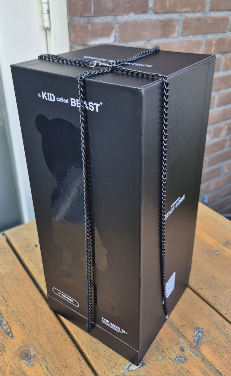 Universal Dutchies (@universaldutch) on Twitter photo Just received my 2 physical collectibles from <a href="/akidcalledbeast/">a KID called BEAST</a> and WOW 🤯
The detail, the size, the quality of the boxes and the two Beast… absolutely next level!
Massive shoutout to <a href="/Rafsby/">Rafsby | a KID called BEAST</a> and the team for this incredible achievement. Truly grateful 🙌
This is my first Just received my 2 physical collectibles from <a href="/akidcalledbeast/">a KID called BEAST</a> and WOW 🤯
The detail, the size, the quality of the boxes and the two Beast… absolutely next level!
Massive shoutout to <a href="/Rafsby/">Rafsby | a KID called BEAST</a> and the team for this incredible achievement. Truly grateful 🙌
This is my first