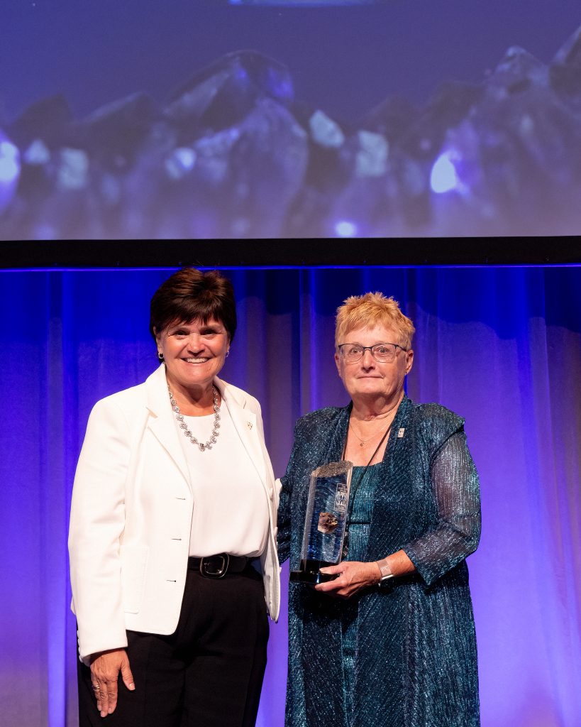 SecretaryON (@secretaryon) on Twitter photo Janet Anning @OnAttorneyGen spent her career helping victims and witnesses, especially in Indigenous communities, navigate the justice system with compassion and care. She recently retired and was recognized with an Amethyst Award for her service. 
Thank you, Janet! Janet Anning @OnAttorneyGen spent her career helping victims and witnesses, especially in Indigenous communities, navigate the justice system with compassion and care. She recently retired and was recognized with an Amethyst Award for her service. 
Thank you, Janet!