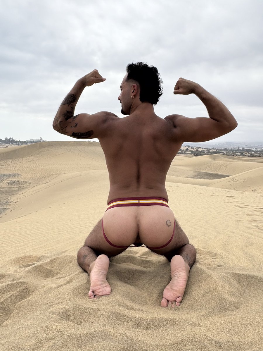 I’ve got some hot content to post 👅
Like and retweet and I’ll post them 🔥