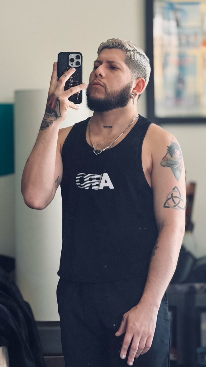 papi-senpai tweet media