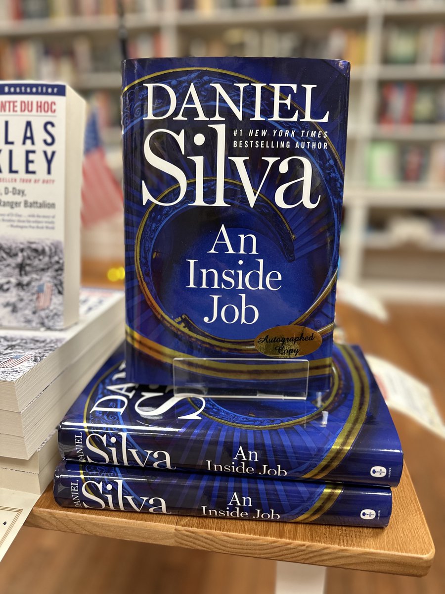 Weekend Read: An Inside Job by Daniel Silva

Nobody blends art, espionage, and international intrigue like Silva. A perfect page-turner for a quiet weekend.

Grab your copy at Theodore’s Books!
theodoresbooks.com/book/978006338…

#WeekendRead #SteveIsraelReads #DanielSilva #AnInsideJob