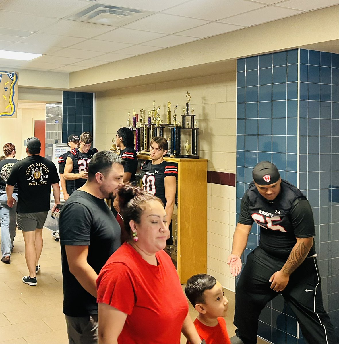 Harker Heights Football (@hhknights_fb) on Twitter photo KN1GHTS in the COMMUNITY ‼️
“Meet the Teacher” Night @ Mountain View Elementary! High fives and smiles to “Kick Off” the school year!
#RepTheShield 🛡️ | #HonorHeights ⚔️
<a href="/KilleenISD_/">KISD Sports</a> | <a href="/HHKnights_FB/">Harker Heights Football</a> KN1GHTS in the COMMUNITY ‼️
“Meet the Teacher” Night @ Mountain View Elementary! High fives and smiles to “Kick Off” the school year!
#RepTheShield 🛡️ | #HonorHeights ⚔️
<a href="/KilleenISD_/">KISD Sports</a> | <a href="/HHKnights_FB/">Harker Heights Football</a>