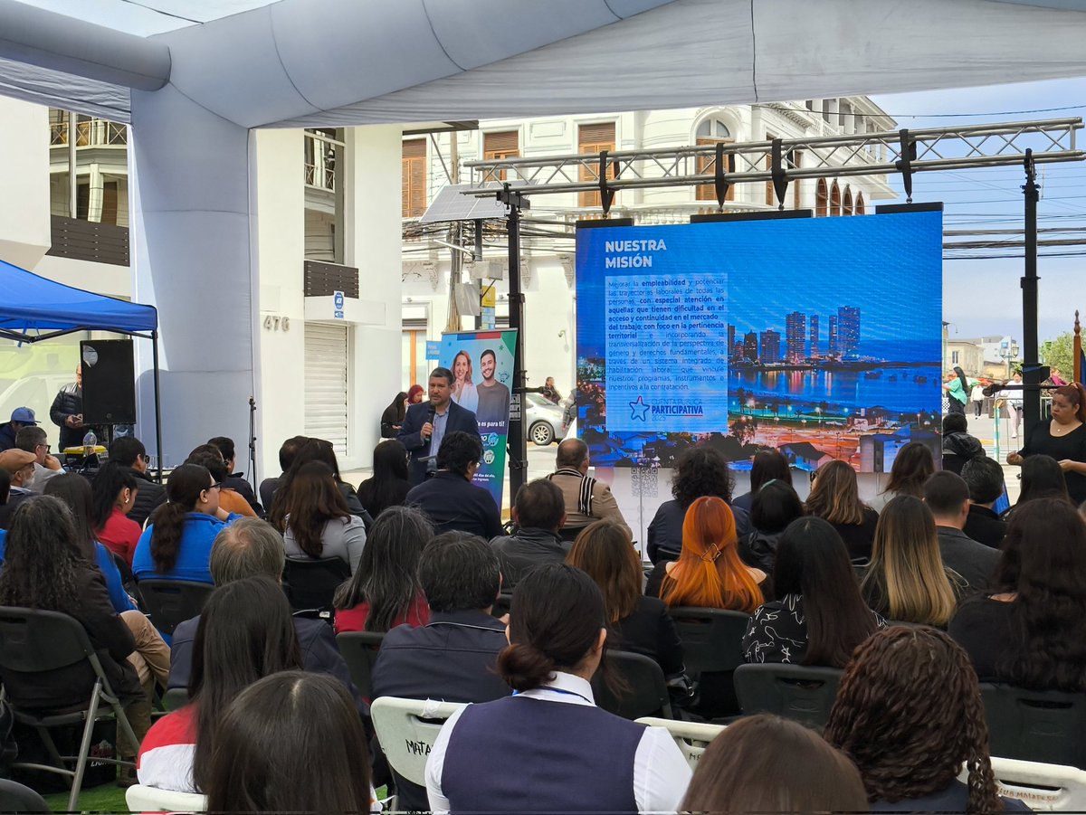 Hoy, el Seremi de Economía, Fomento y Turismo, Jorge Julio Robles, asistió a la Cuenta Pública Participativa del SENCE, reforzando la importancia de la capacitación para el crecimiento regional.