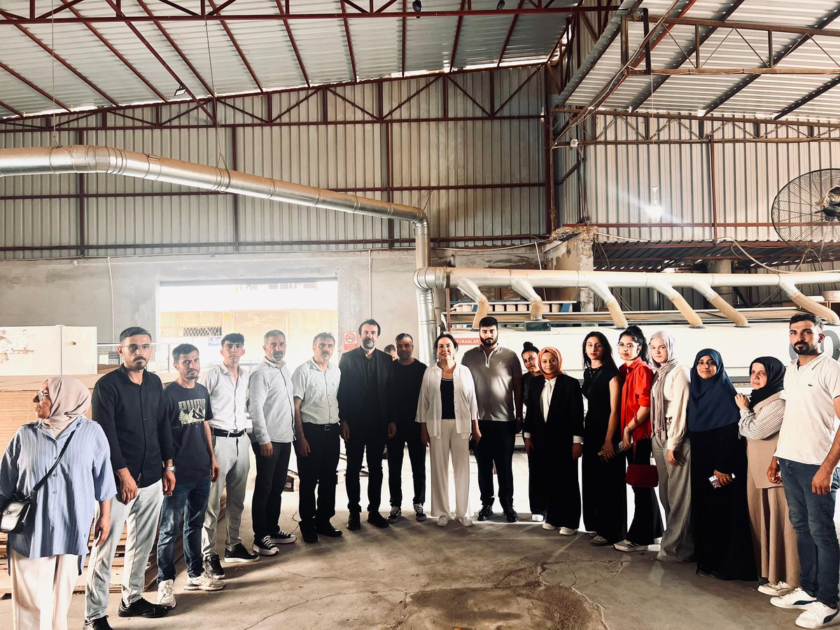 📍Hal Mah 

Genel Merkez Merkez Disiplin kurulu Üyesi, önceki dönem Mersin Milletvekilimiz Sn Av. Zeynep Gül Yılmaz, ilçe koordinatörümüz ve il yönetim kurulu üyemiz Sn Özcan Can ve ilçe teşkilatımız ile birlikte mahalle esnaflarımızı ziyaret ettik.

Rabbim bereketli kazançlar