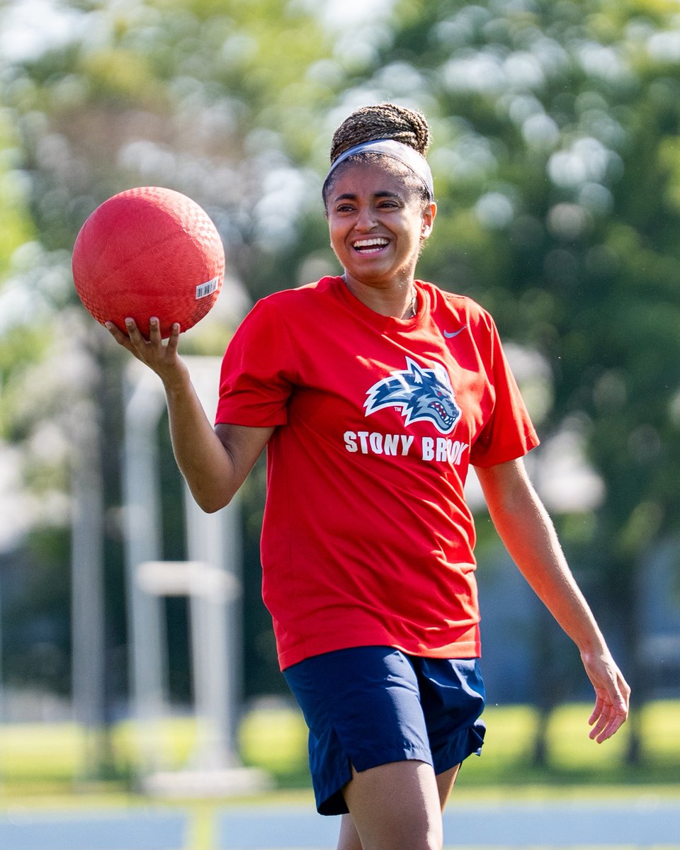 Ending summer workouts with some kickball competition 💥 

🌊🐺 x #CAAHoops