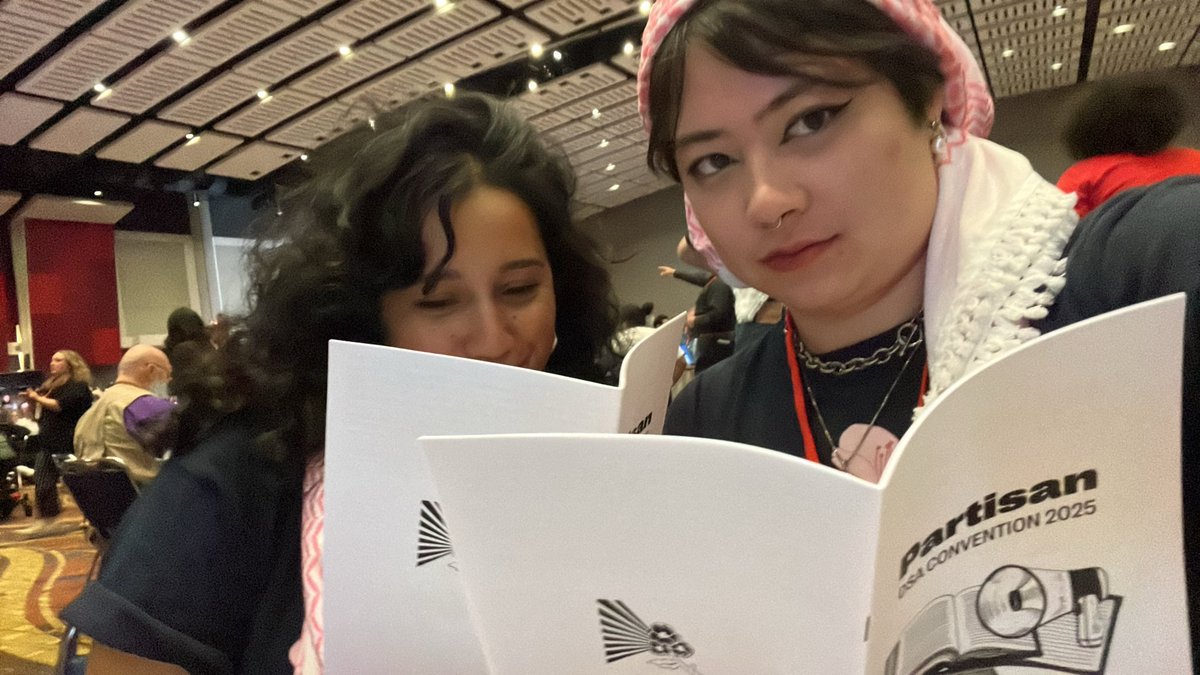 Partisan tweet media